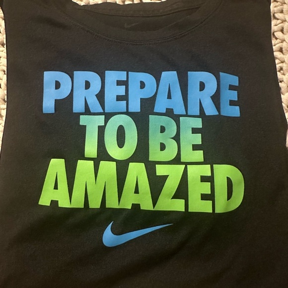 Nike Youth Large Prepared To Be Amazed Dri-Fit - Picture 1 of 4